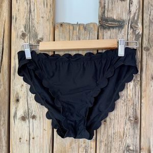 Chelsea 28 scalloped swim bottoms